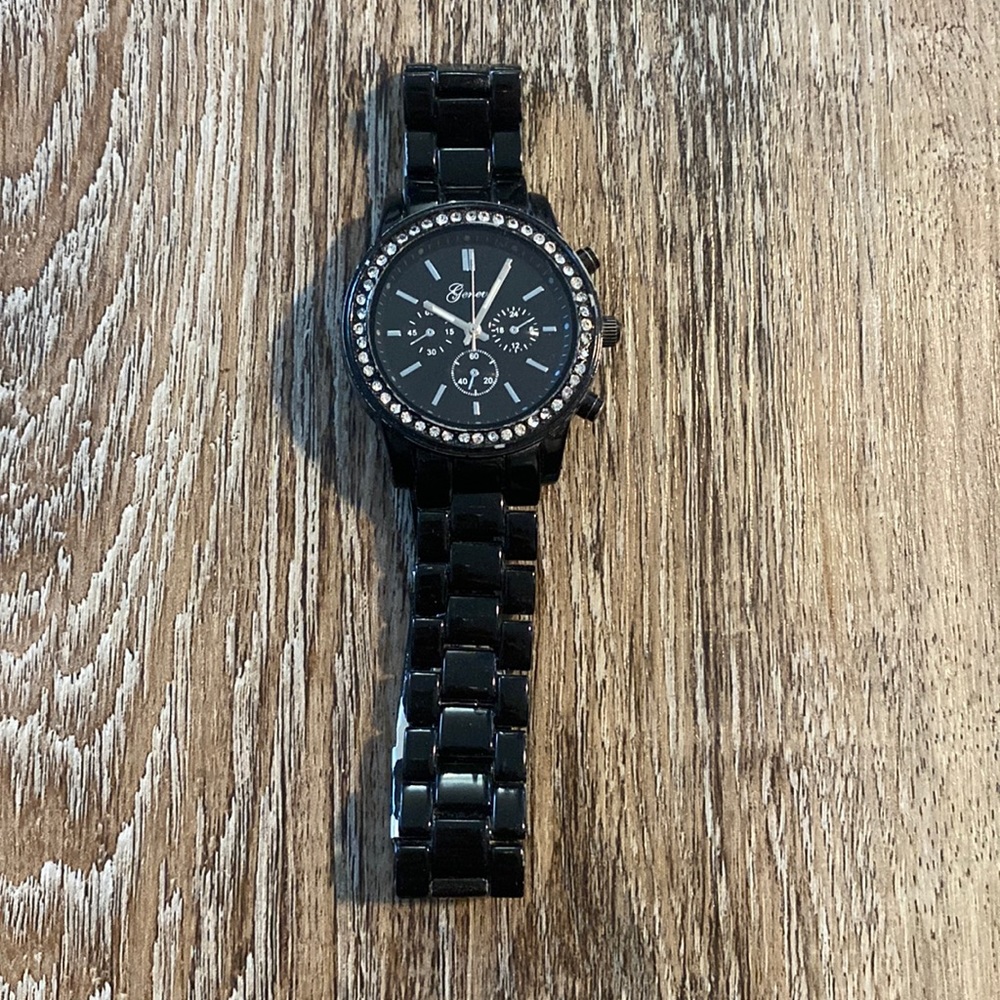 Vintage Geneva Black Watch